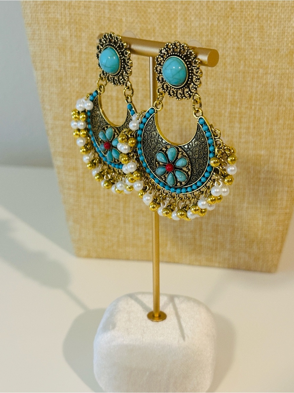Fashion Jewelry Turquoise and Gold Floral Filigree Chandelier Earrings